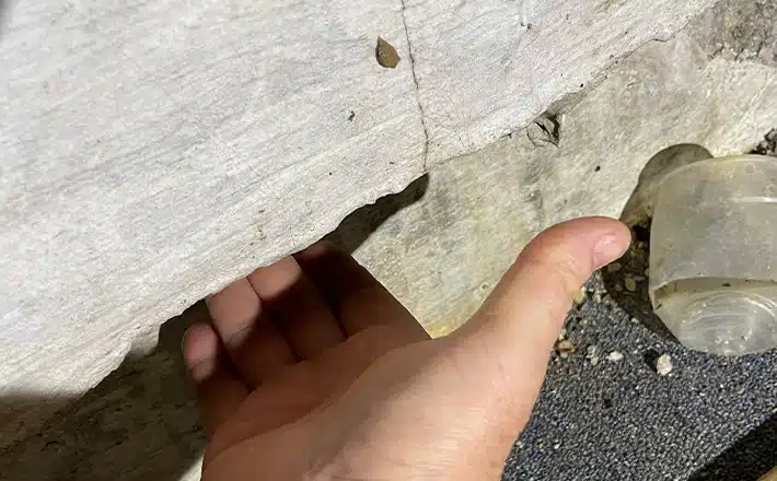 Gaps Between Walls and Floors